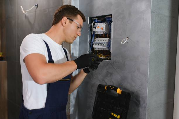 Best Electrical Repair Services  in Yellville, AR